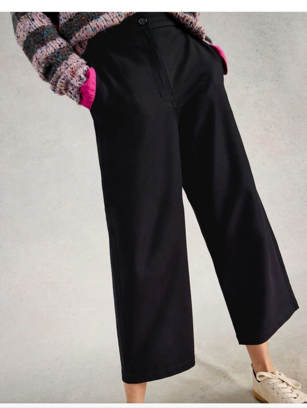 H&M Black High Waist Wide-Leg Crop Pants Size 4